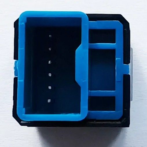 Niestandardowe logo DC 12V 3A CAMERA WRÓZNA LED Przesłanie przyciskowe dla Toyota Square Landcruiser Prado